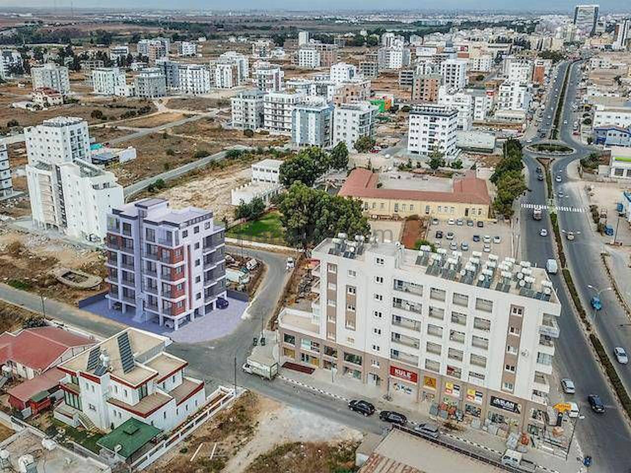 5 Katlı Asansörlü 1500 m²